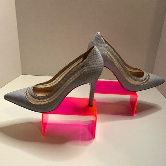 Pour La Victoire Cailyn Lilac Snake Mesh Women’s Heel size 9 9M Brand New - Picture 1 of 14